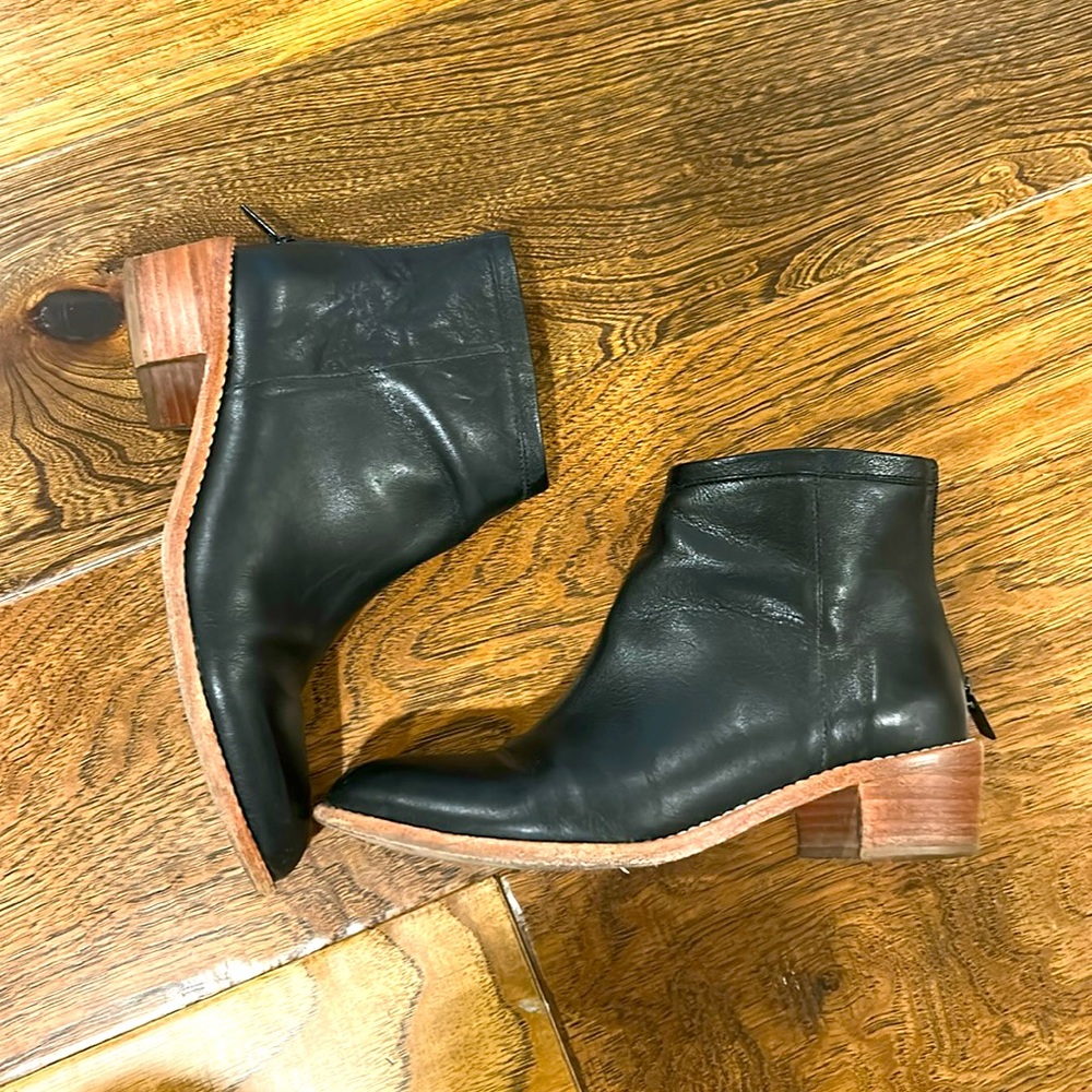 Loeffler Randall Felix black leather ankle boots 7
